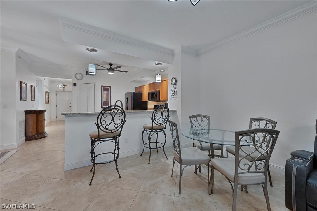 DiningArea