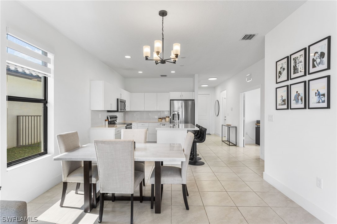 DiningArea