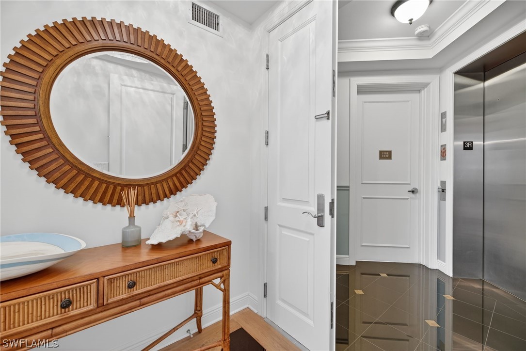1540 5th Unit D305, Naples, FL 34102
