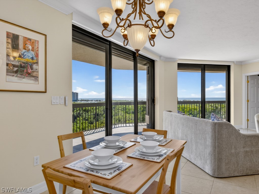 DiningArea