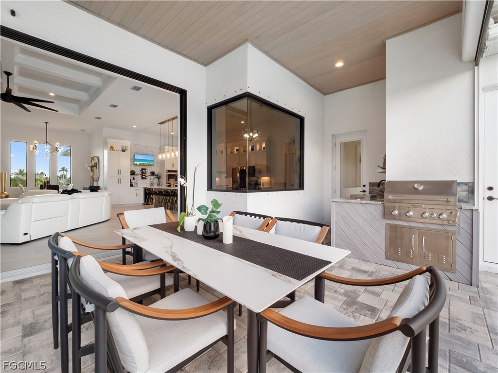 DiningArea