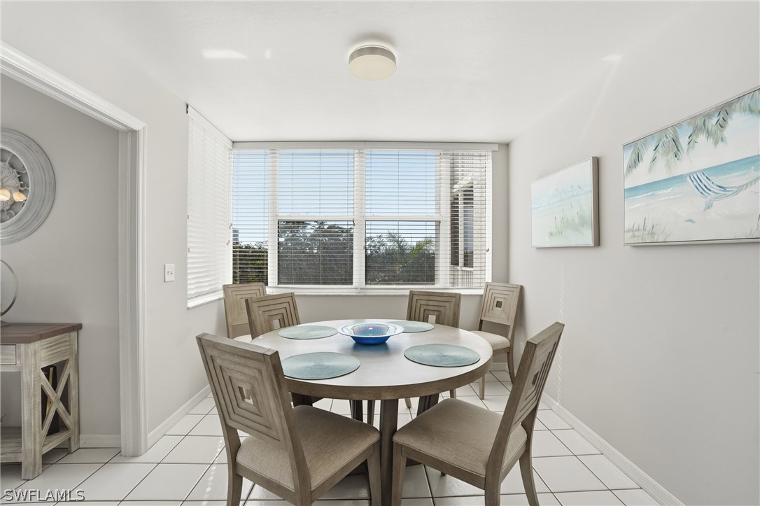 DiningArea