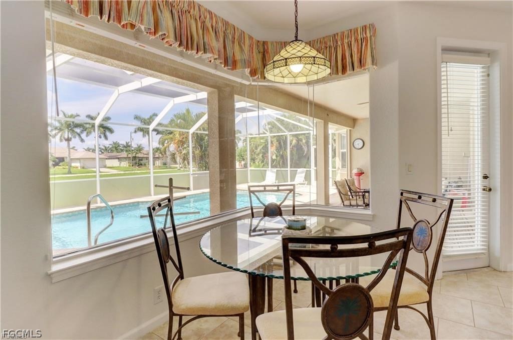 DiningArea