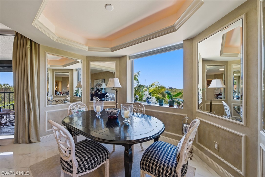 DiningArea