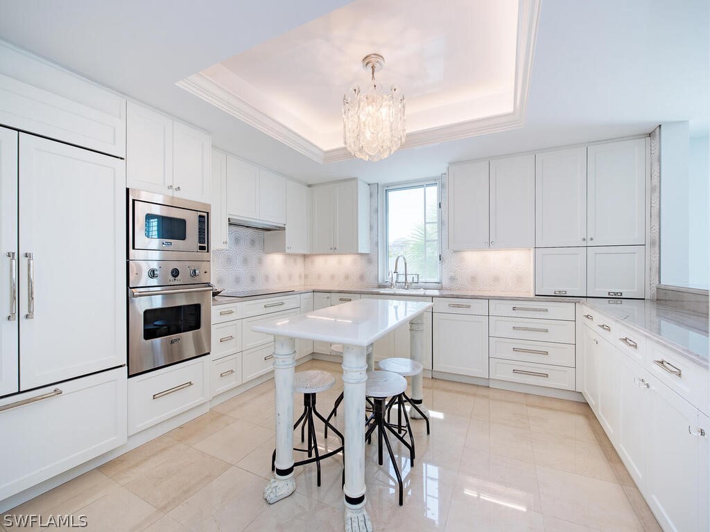 9811 Gulf Shore Unit 101, Naples, FL 34108