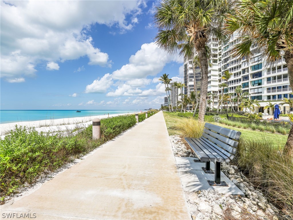 4251 Gulf Shore Unit 6c, Naples, FL 34103