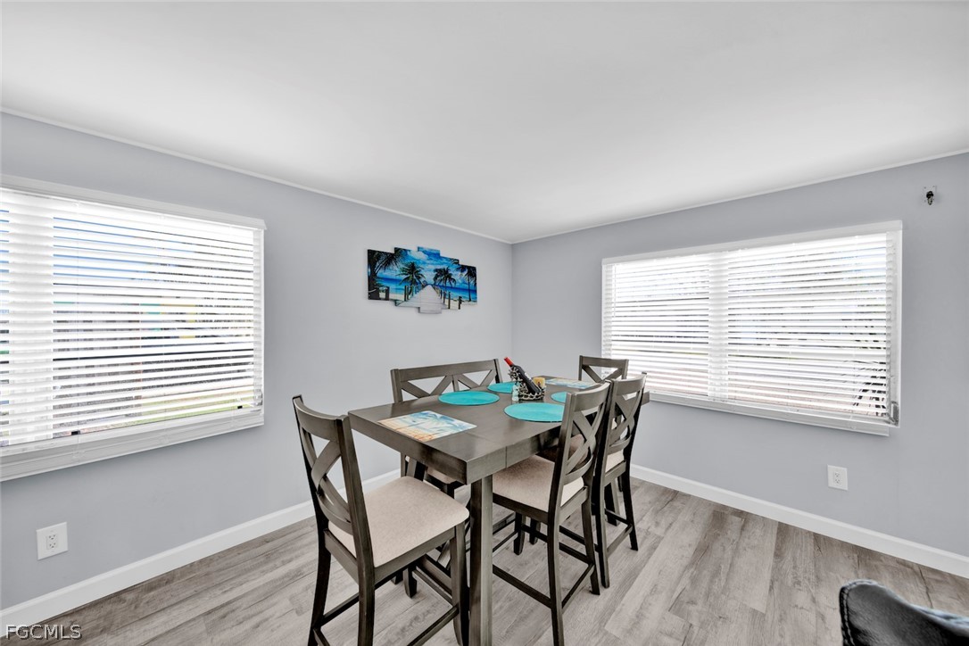 DiningArea