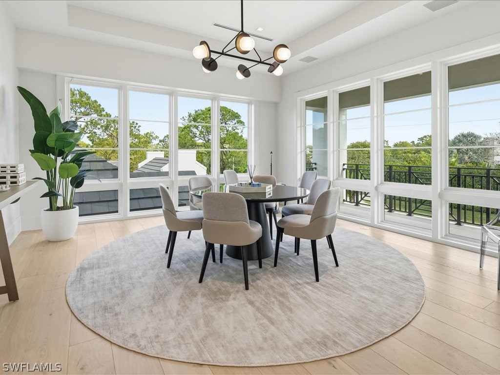 DiningArea