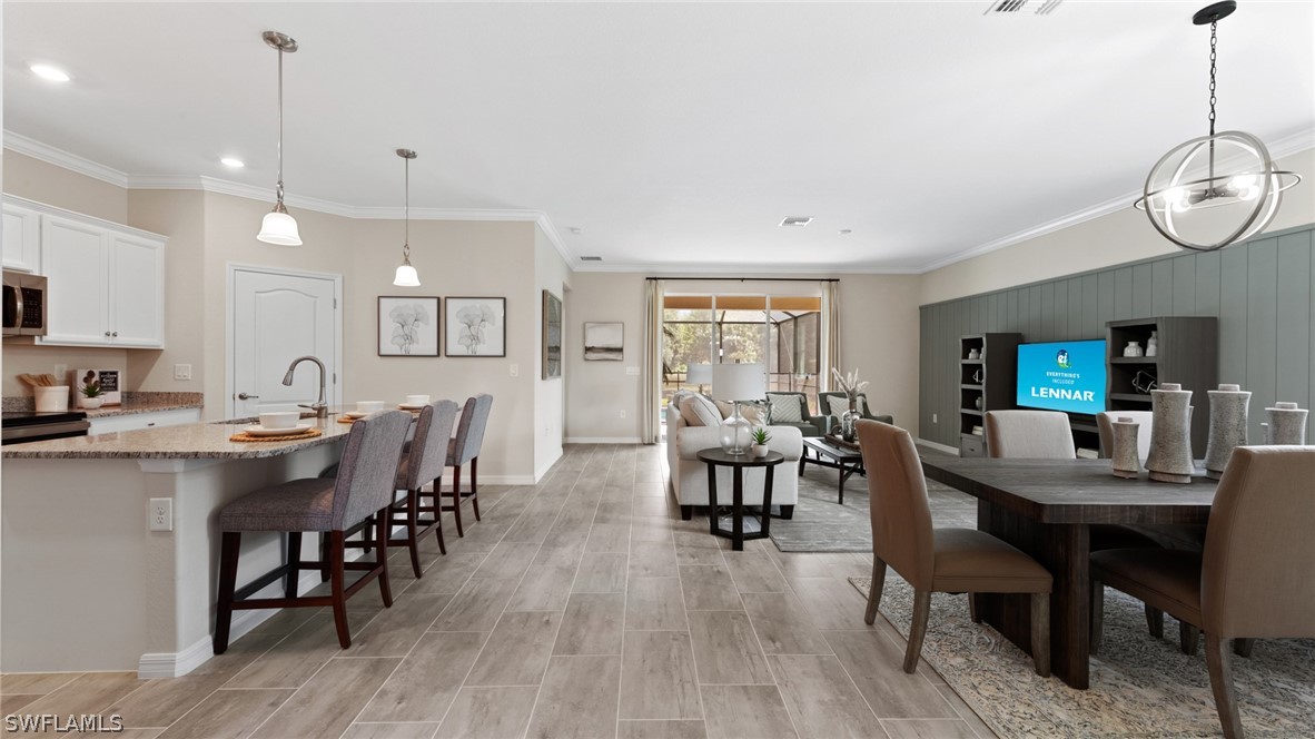 5187 Sugarwood, Naples, FL 34113