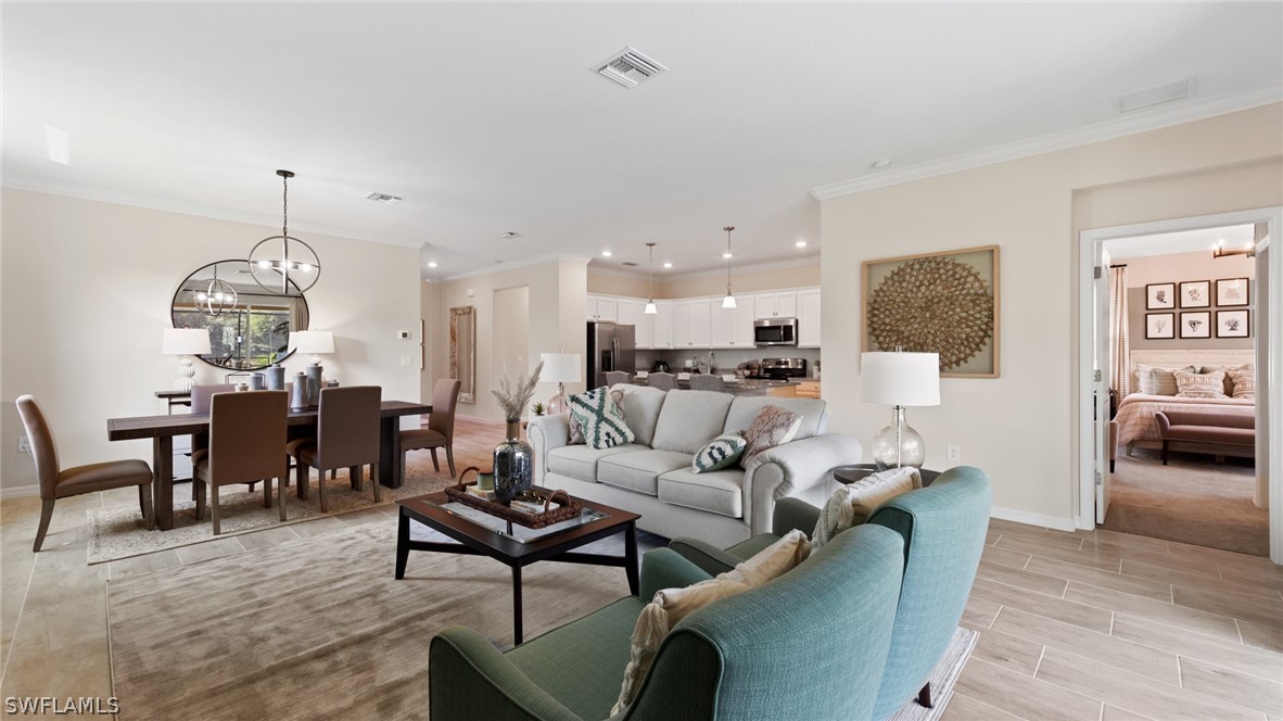 5187 Sugarwood, Naples, FL 34113