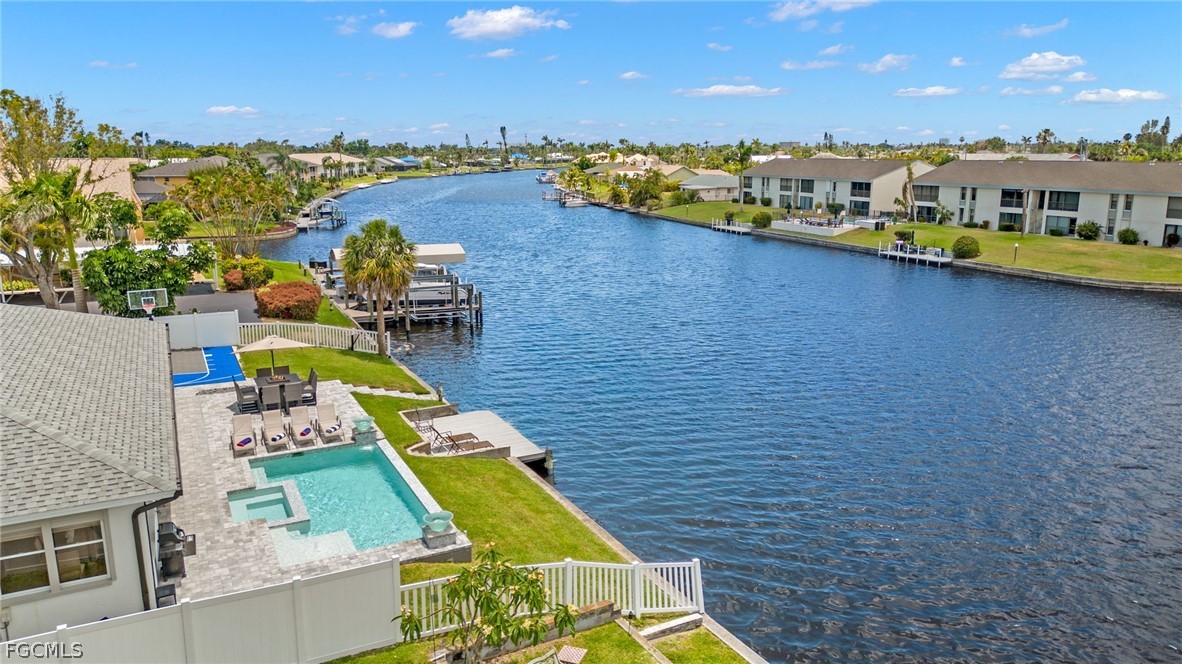 3926 12th, Cape Coral, FL 33904