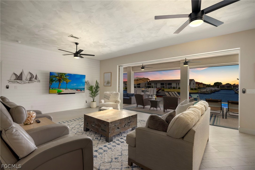 LivingRoom