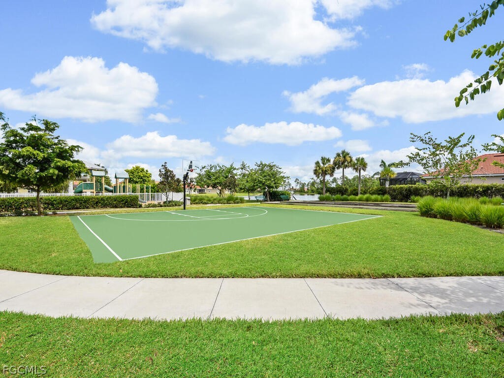 4211 Dutchess Park, Fort Myers, FL 33916