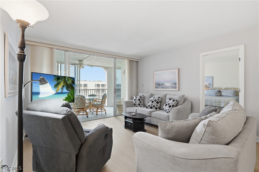 LivingRoom
