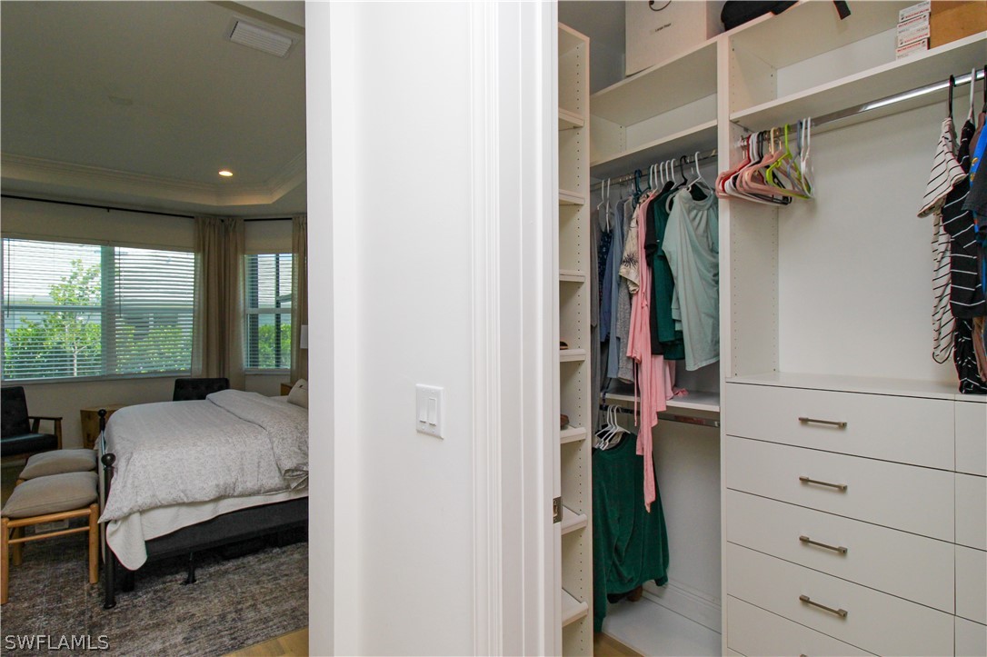9241 Cayman, Naples, FL 34114