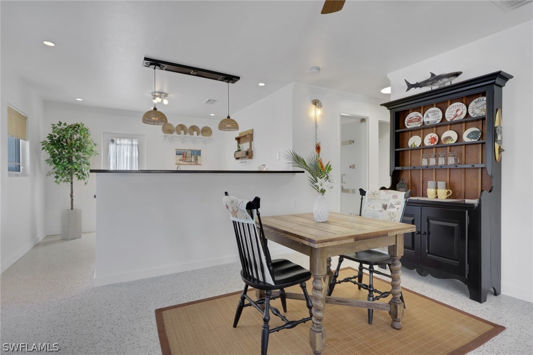 DiningArea
