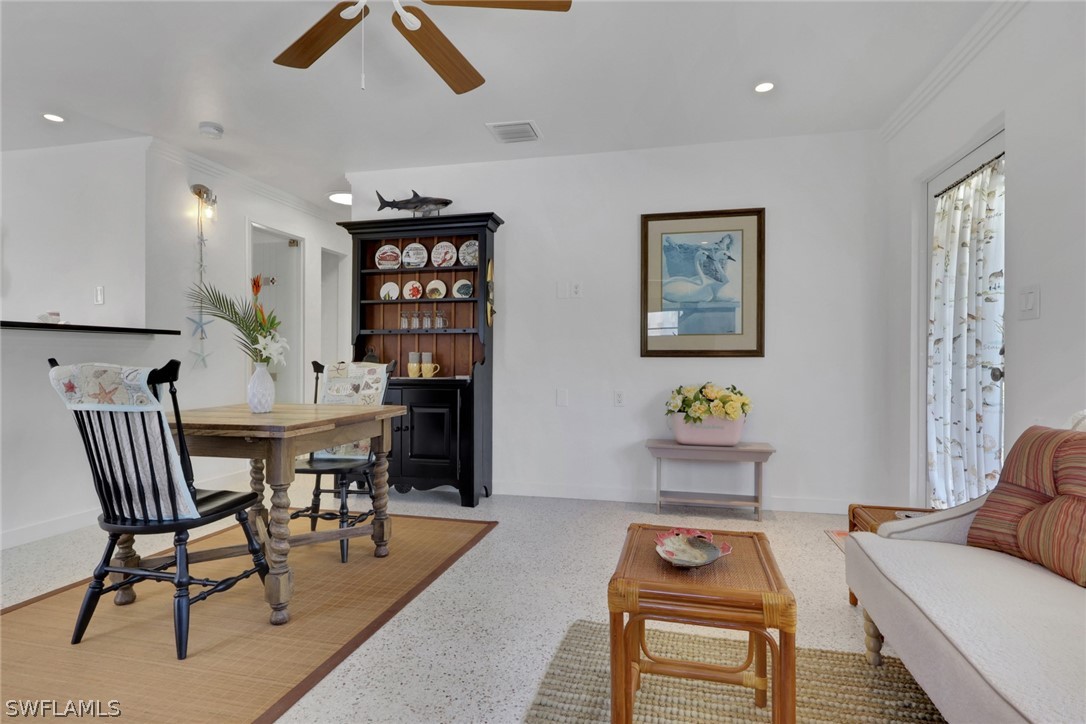 1290 Venetian, Naples, FL 34110