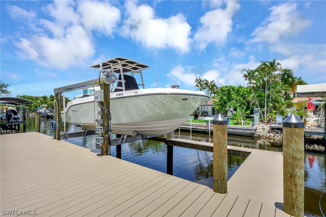 Dock