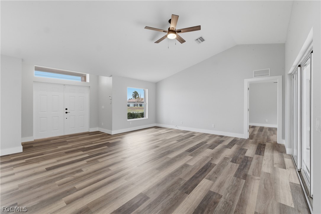 614 1st, Cape Coral, FL 33991