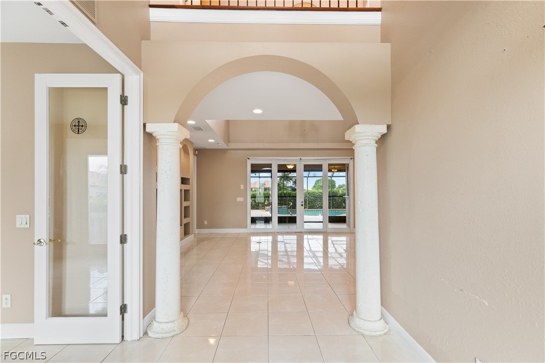 11913 Princess Grace, Cape Coral, FL 33991