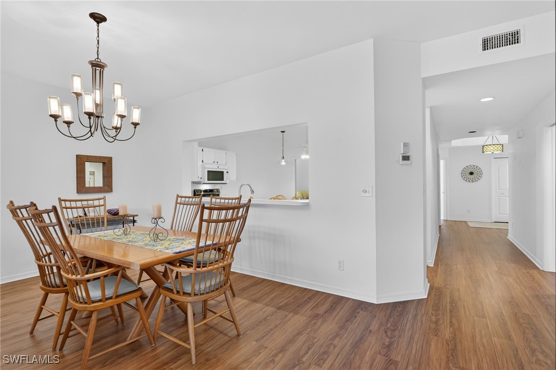 DiningArea
