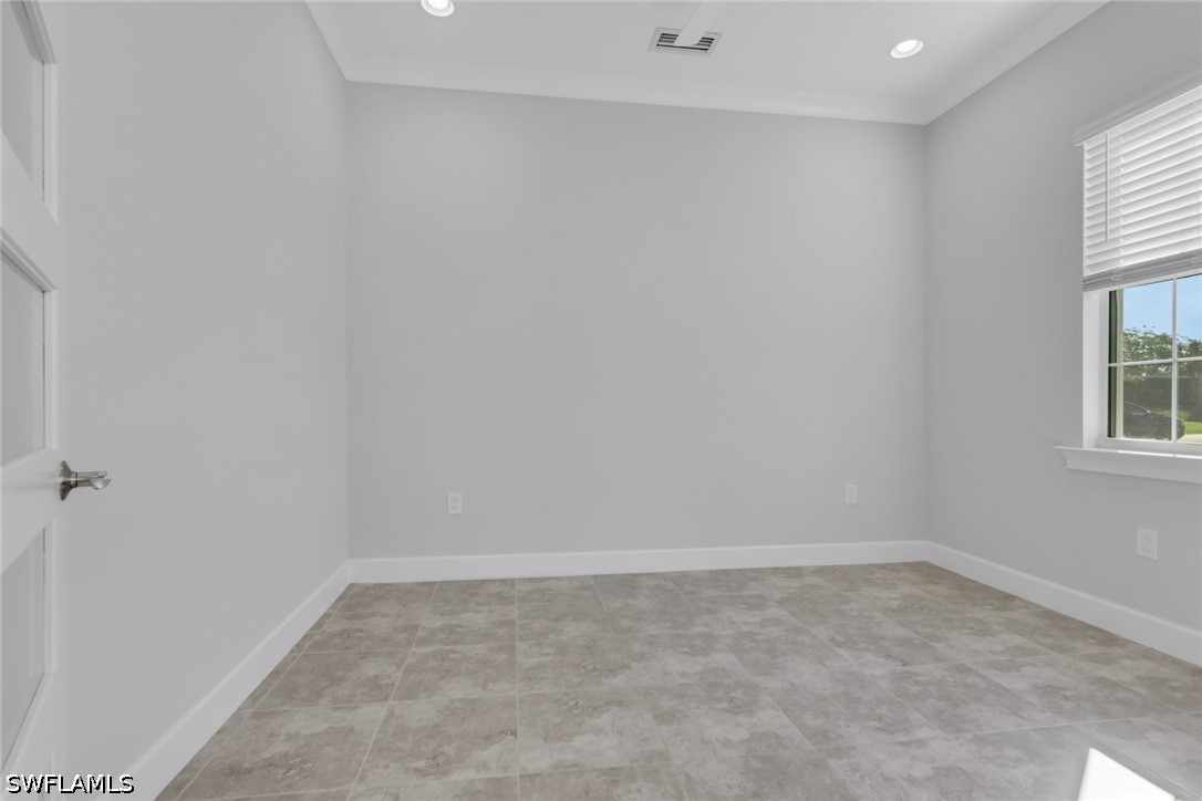 6933 Saona, Naples, FL 34113