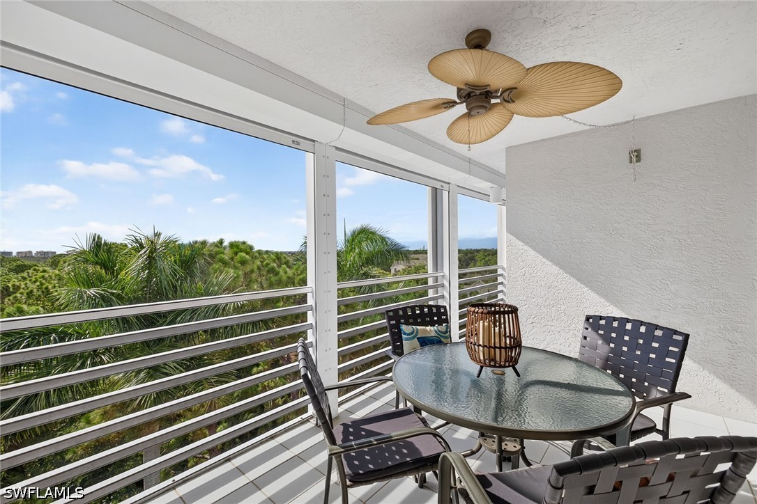 285 Naples Cove Unit 1703, Naples, FL 34110