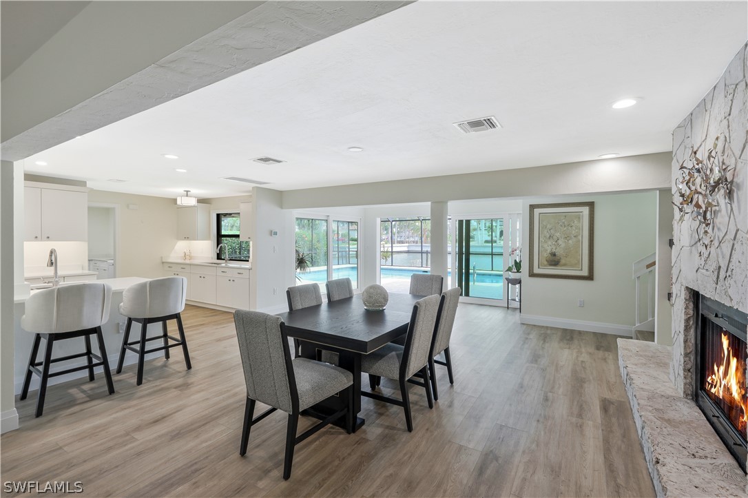 DiningArea