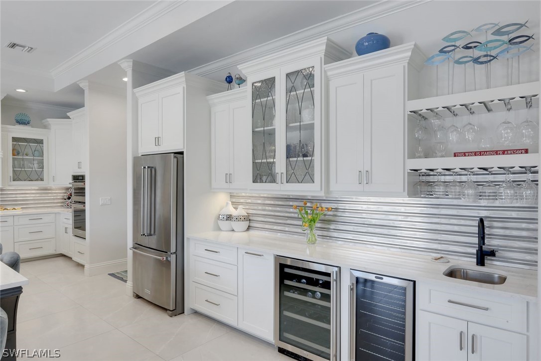 450 Pepperwood, Marco Island, FL 34145