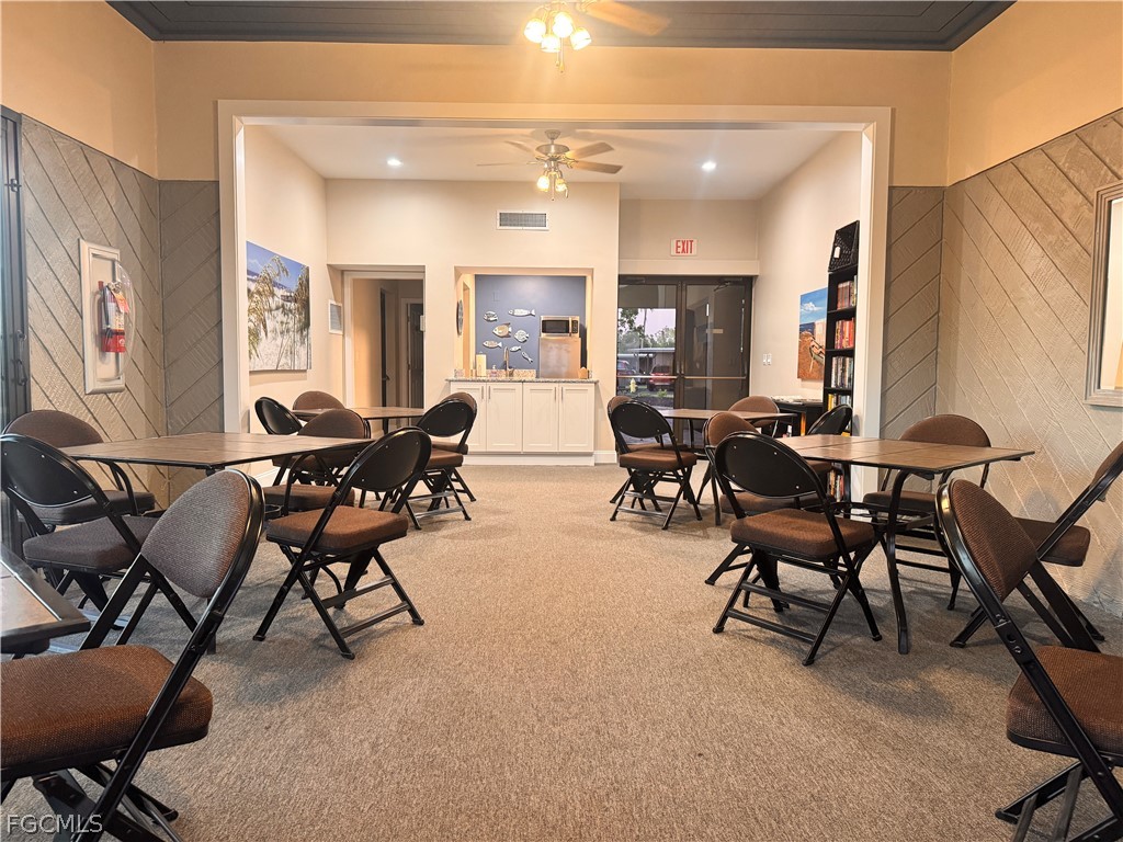DiningArea