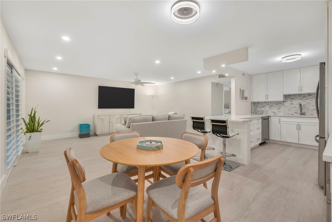 DiningArea