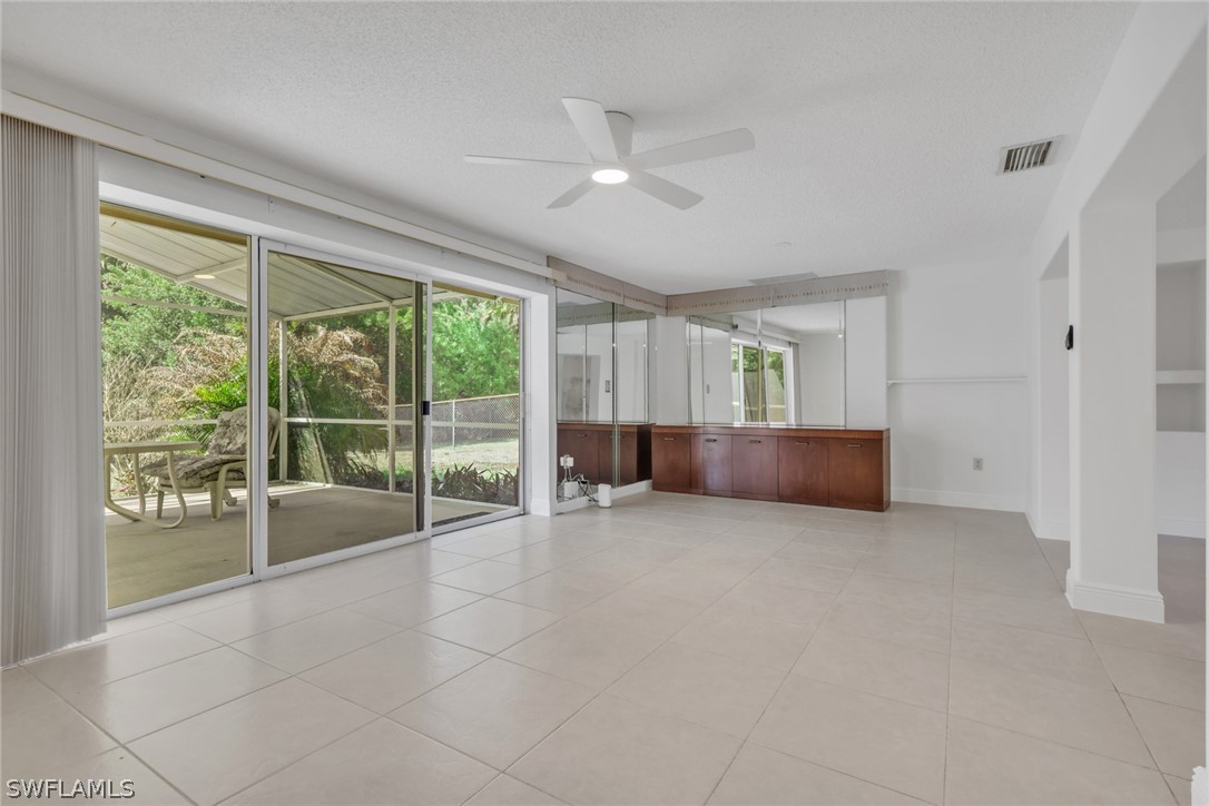 501 11th, Naples, FL 34120