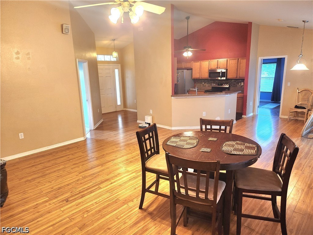 DiningArea