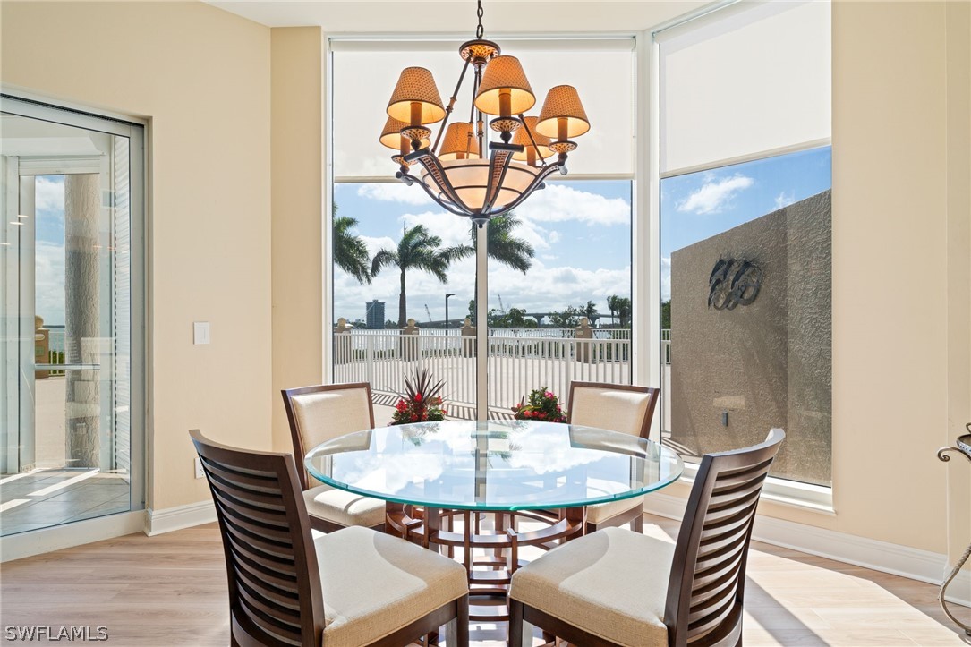 DiningArea