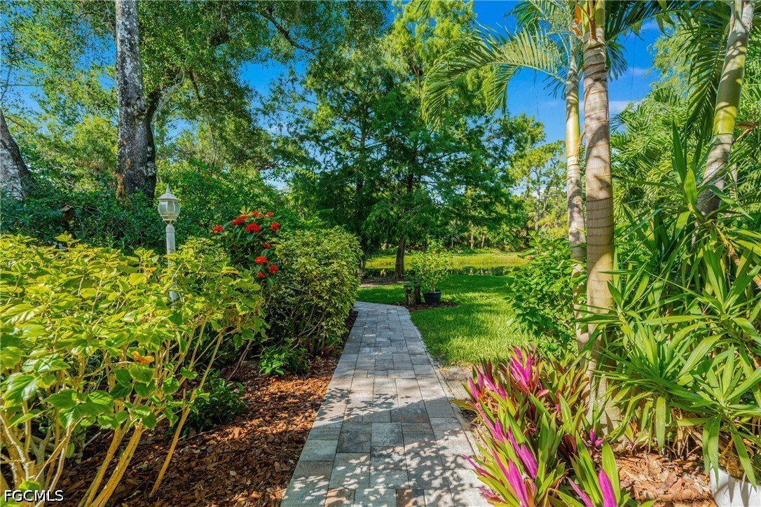 13672 Pine Villa, Fort Myers, FL 33912