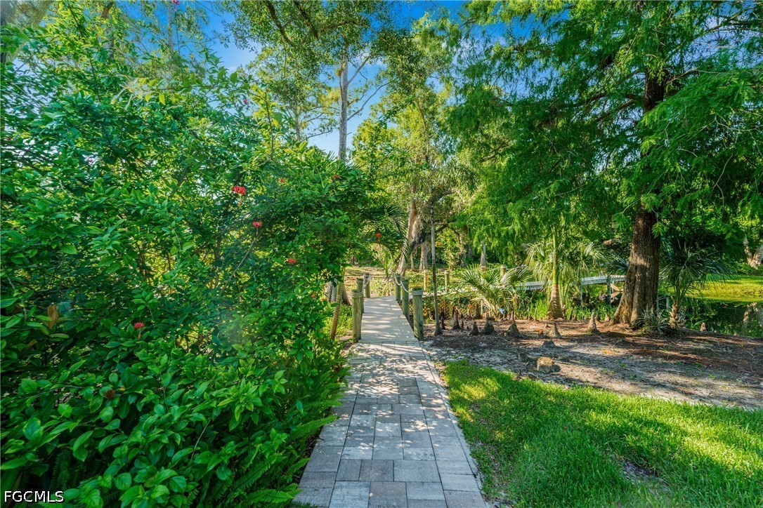 13672 Pine Villa, Fort Myers, FL 33912