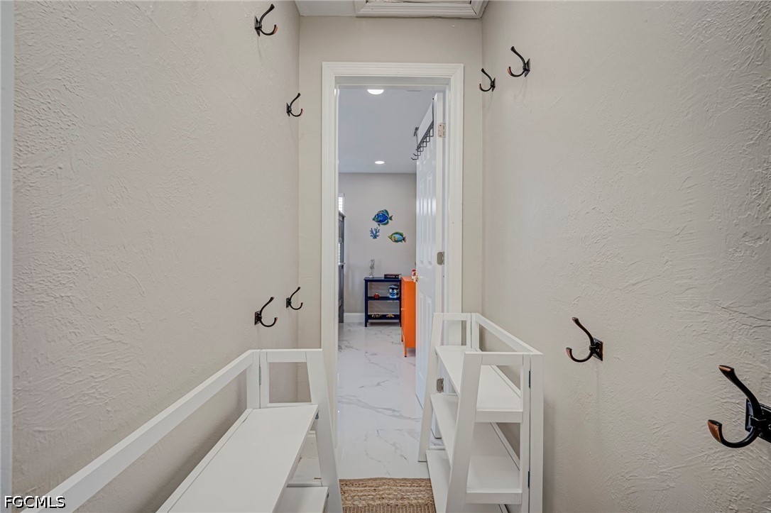 WalkInClosets