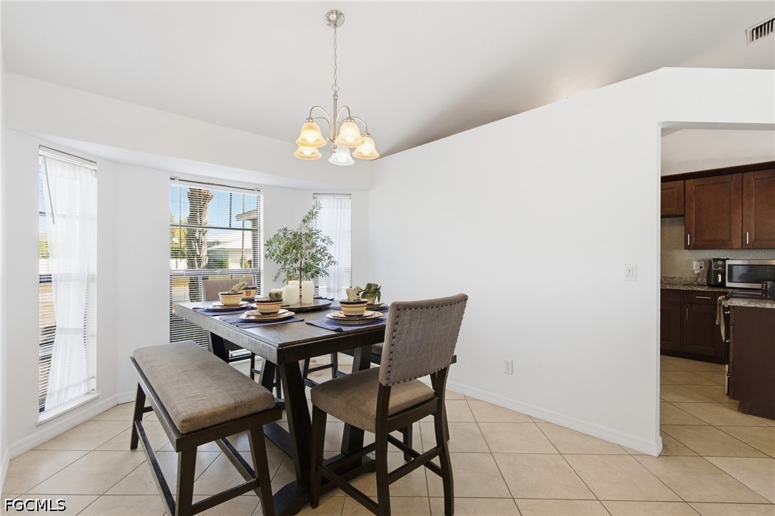 DiningArea