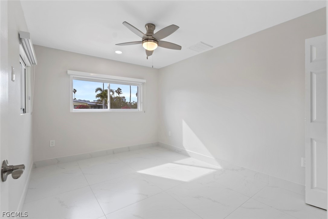 107 Albatross, Fort Myers Beach, FL 33931