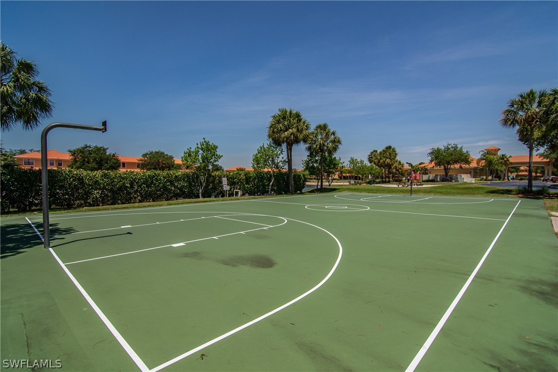 15186 Summit Place, Naples, FL 34119