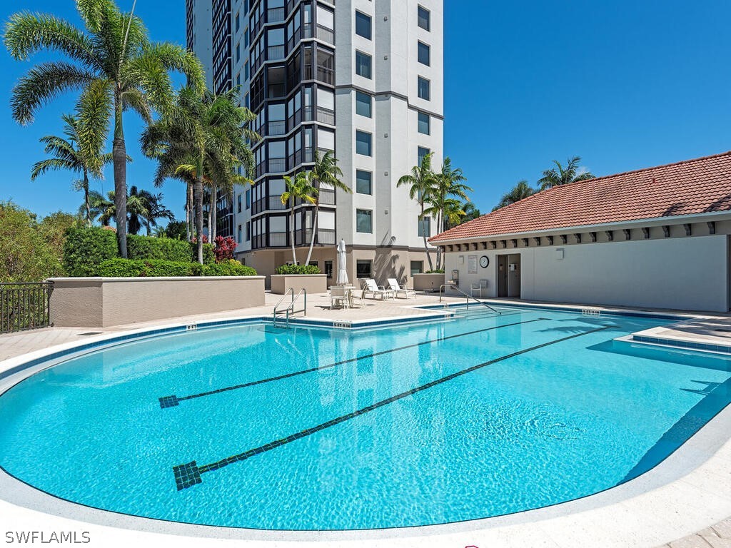 7225 Pelican Bay Unit 1703, Naples, FL 34108