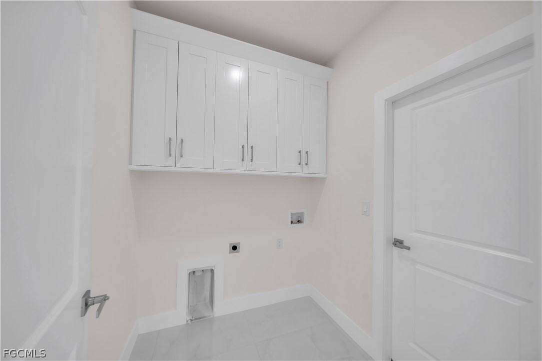 2909 63rd, Lehigh Acres, FL 33971
