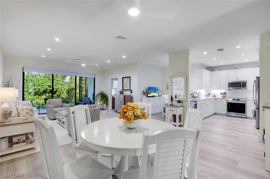DiningArea