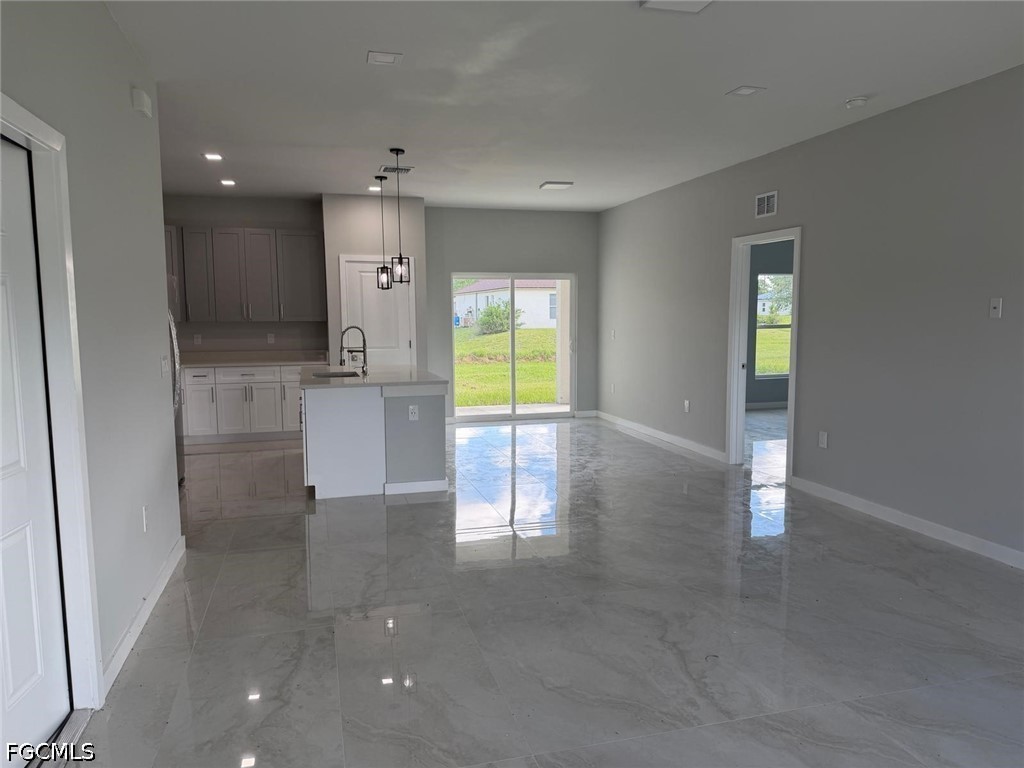 484 Westdale, Lehigh Acres, FL 33972