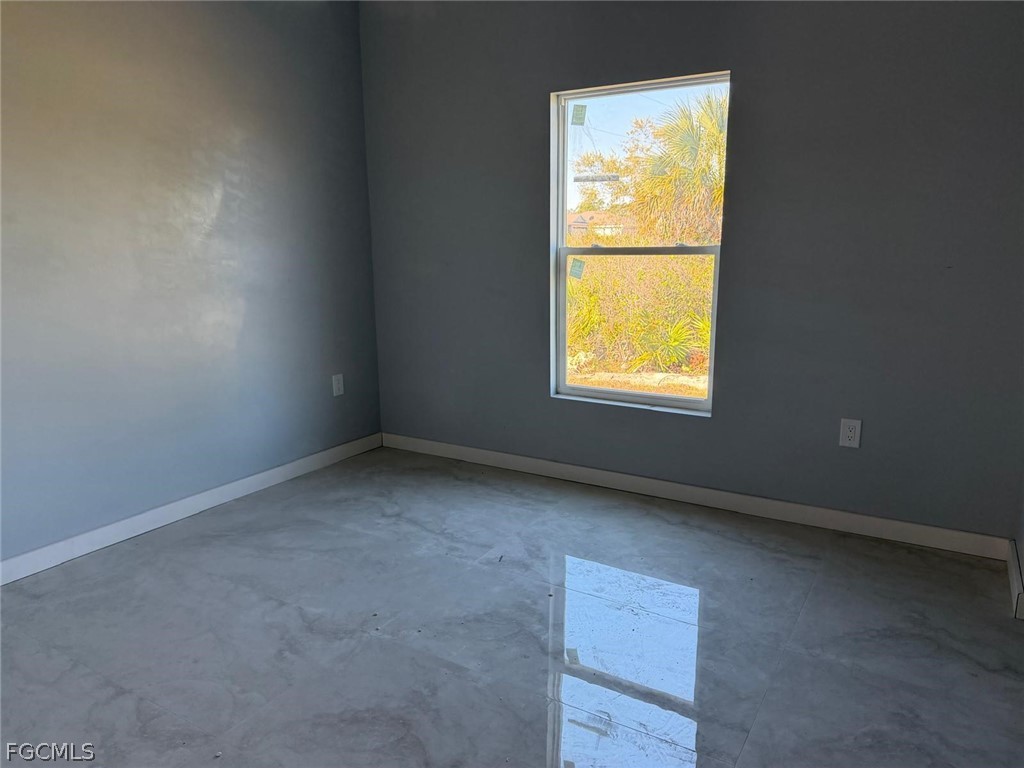 484 Westdale, Lehigh Acres, FL 33972