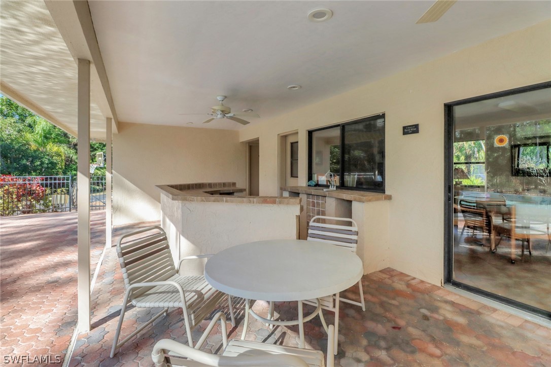 2293 Royal, Naples, FL 34112
