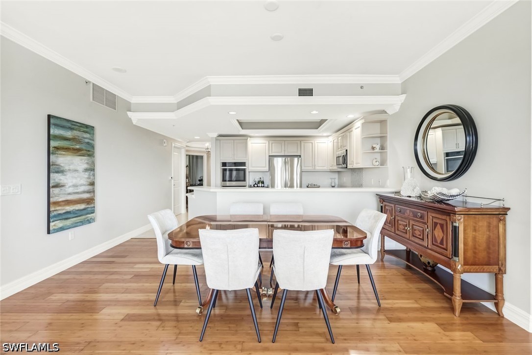 DiningArea