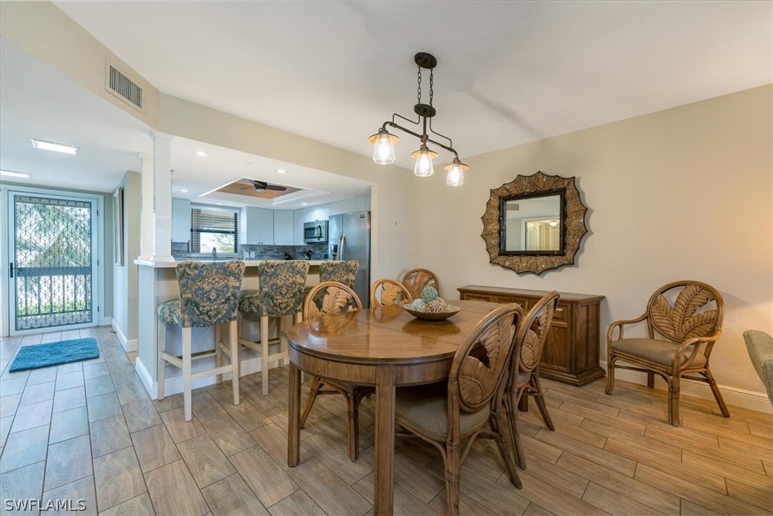 DiningArea