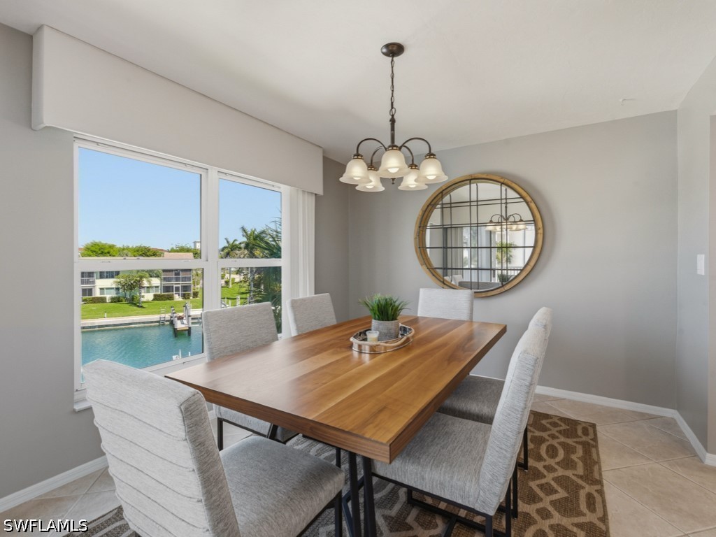 DiningArea