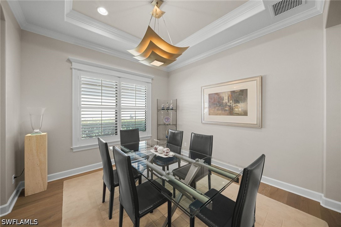 DiningArea